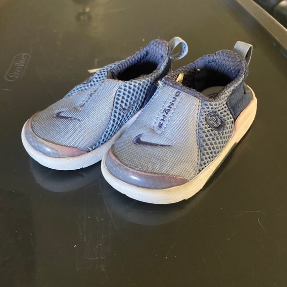 baby yeezys 4c